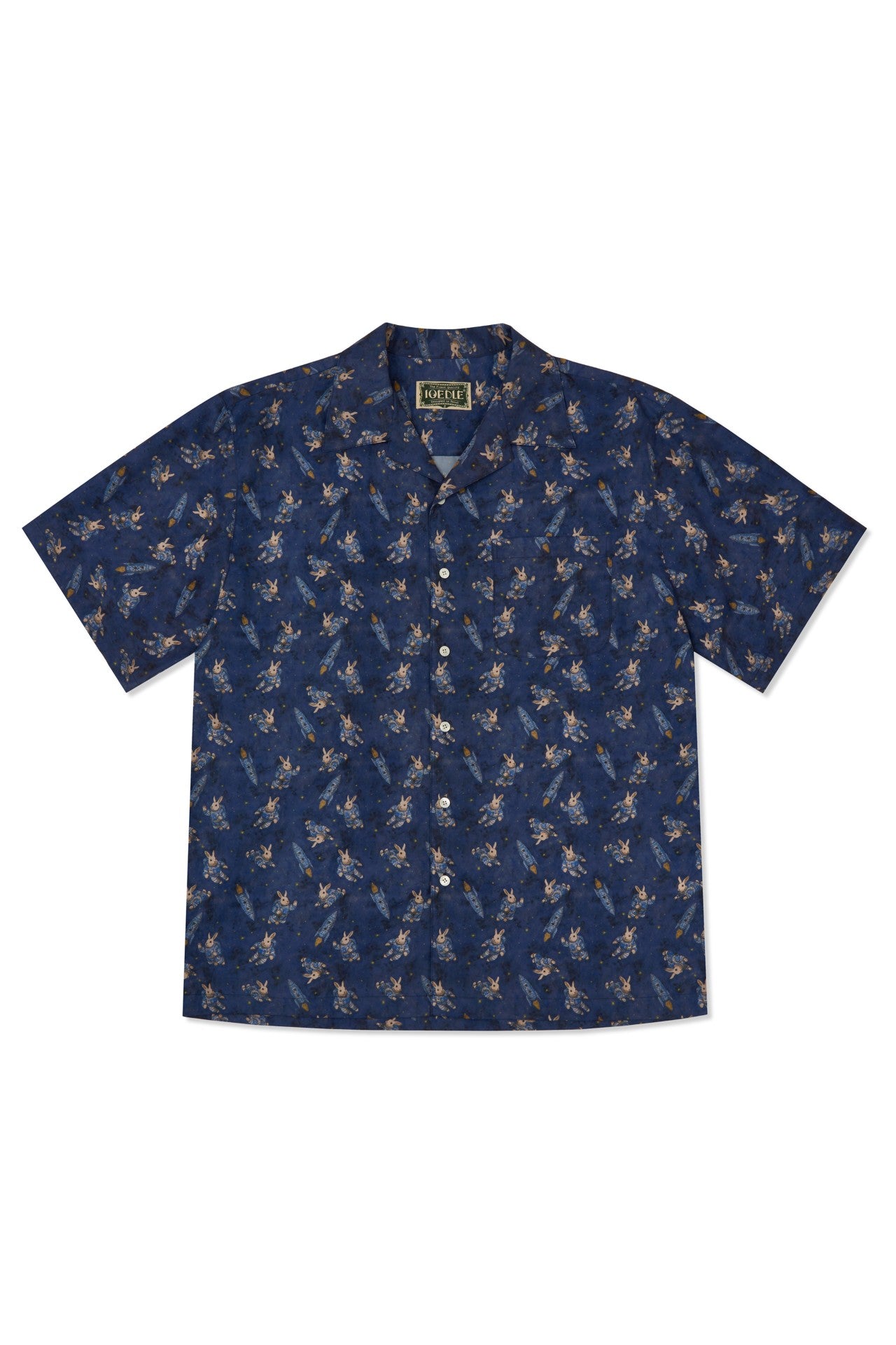 Porcelain Flight short-sleeve shirt by IOEDLE, featuring a stylish design and lightweight fabric, displayed on a mannequin.