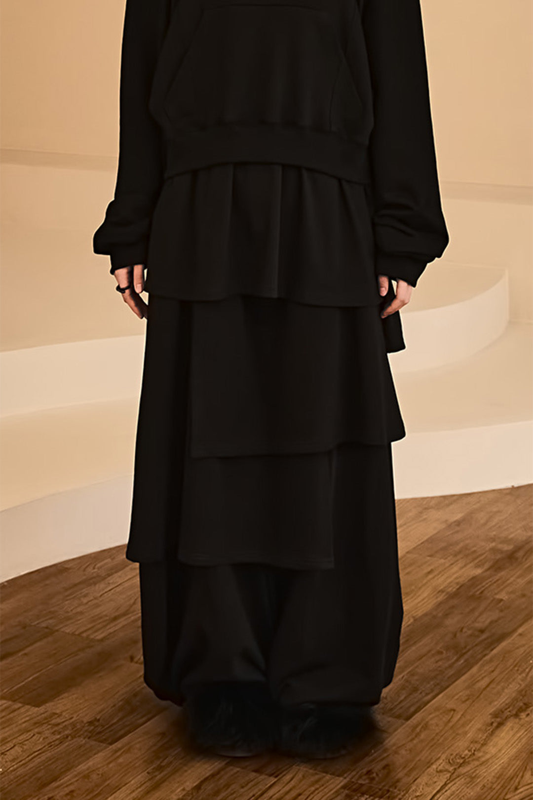 Reculer black sweat skirt pants, one size, casual bottoms with a relaxed fit, featuring a comfortable elastic waistband.