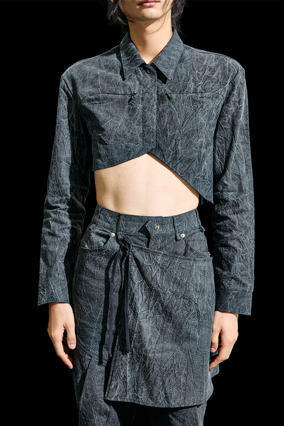 Reculer charcoal wrinkle skirt pants for women, stylish bottoms with a relaxed fit and textured fabric.