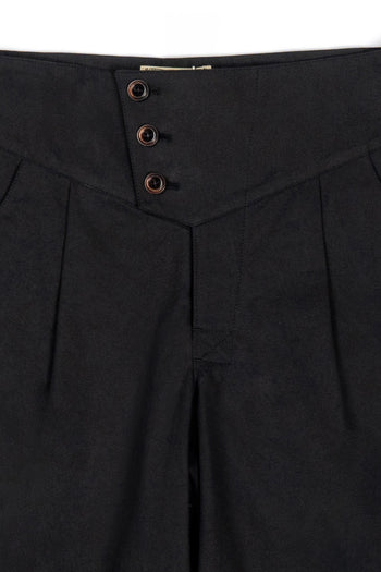 IOEDLE Rocket-Slit Shorts showing the stylish design and slit details on lightweight, casual shorts for women.