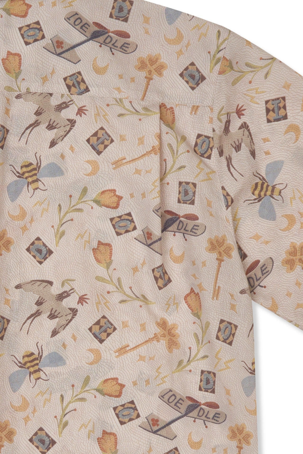 IOEDLE Garden of Science short-sleeve shirt featuring colorful science-themed graphics on a casual cotton fabric.