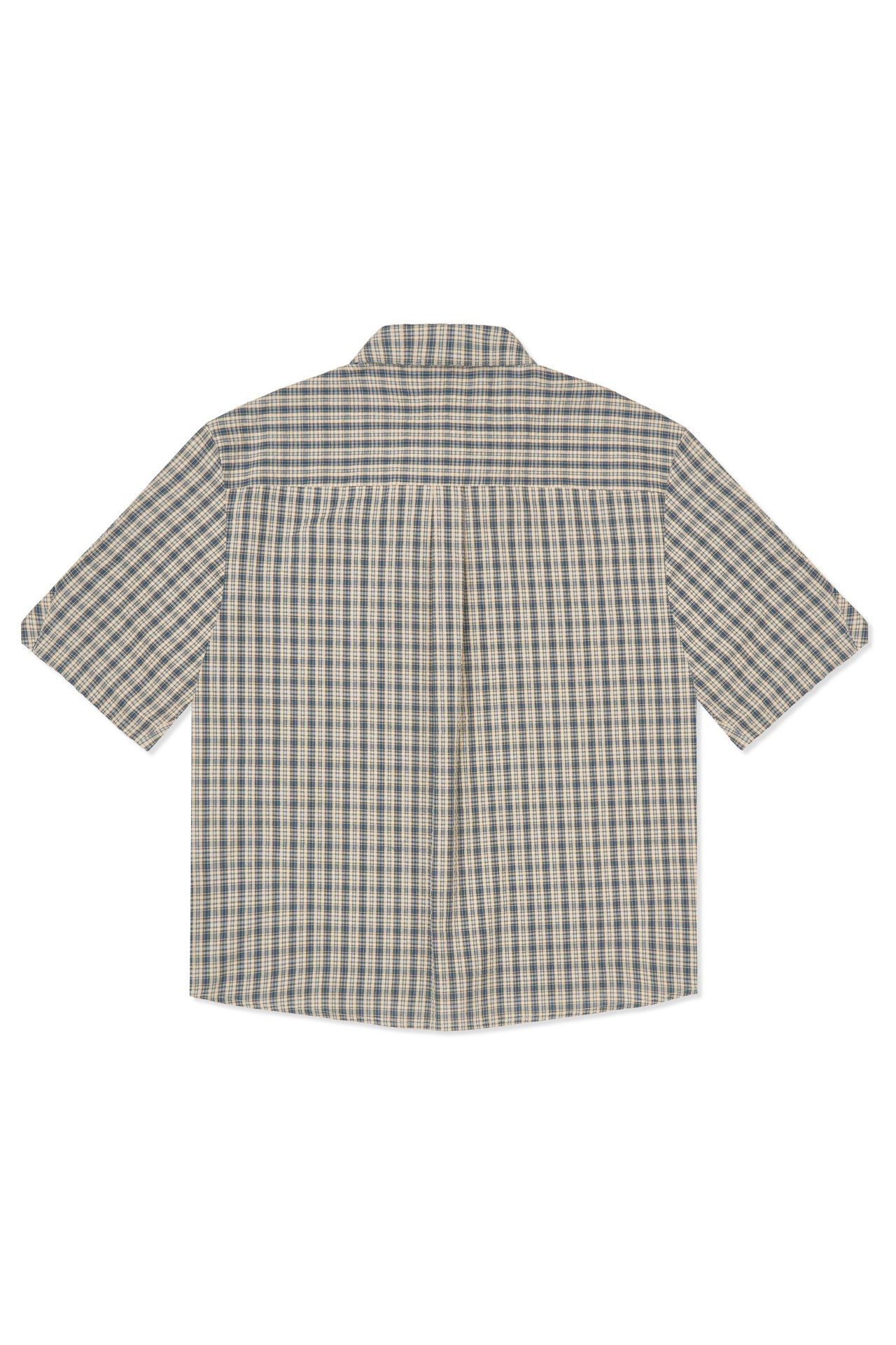 IOEDLE Rocket Slit Short-sleeve Shirt with stylish design and casual fit, shown in a front view image.