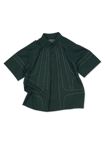 IOEDLE stitched stream short-sleeve shirt with detailed stitching, casual fit, lightweight fabric, and classic collar.