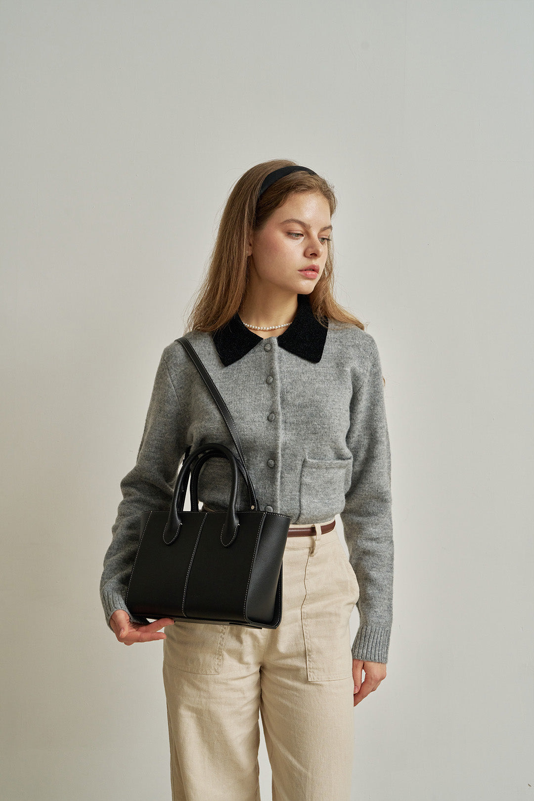 Medium MIULIN Blenged leather tote bag with sturdy handles and smooth finish, displayed against a neutral background.