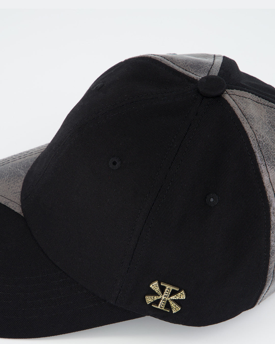 Asymmetric Raw Creviced Cap Black