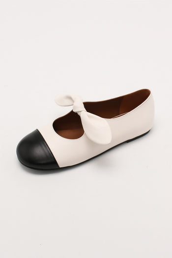 Finoacinque Lina Ribbon Maryjane flat shoes in ivory with ribbon details, stylish and comfortable for everyday wear.
