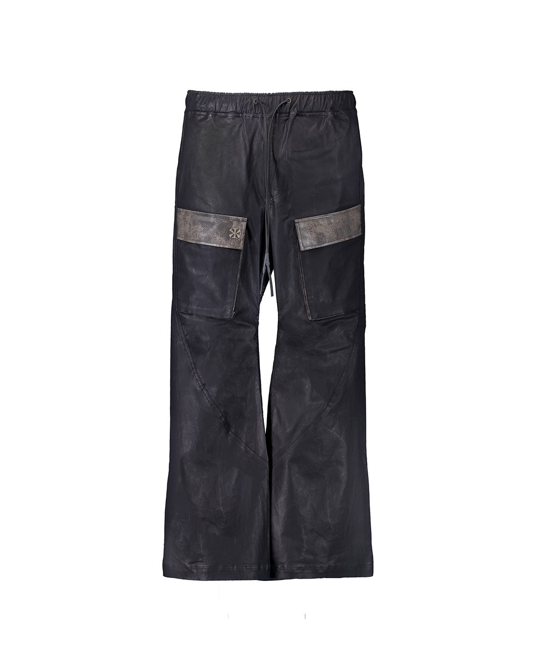 Black KIMMICK leather cargo pants with scratched detailing, featuring multiple pockets and a relaxed fit.