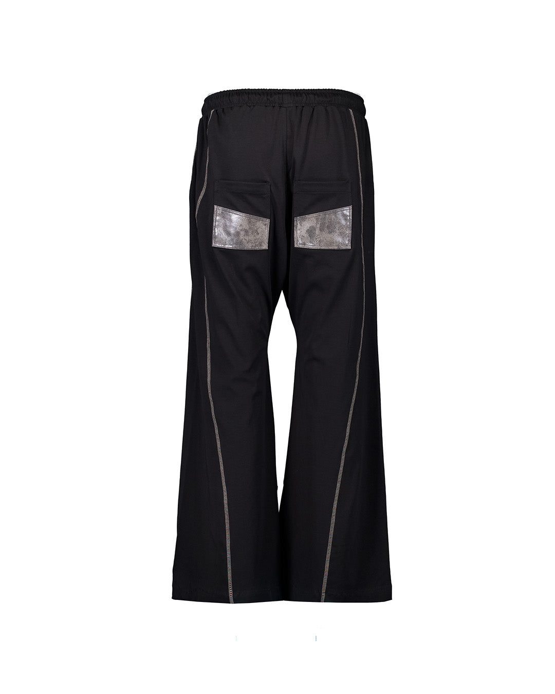 Black KIMMICK Solid Warp Cargo Pants styled as casual tops with a relaxed fit and functional pockets.