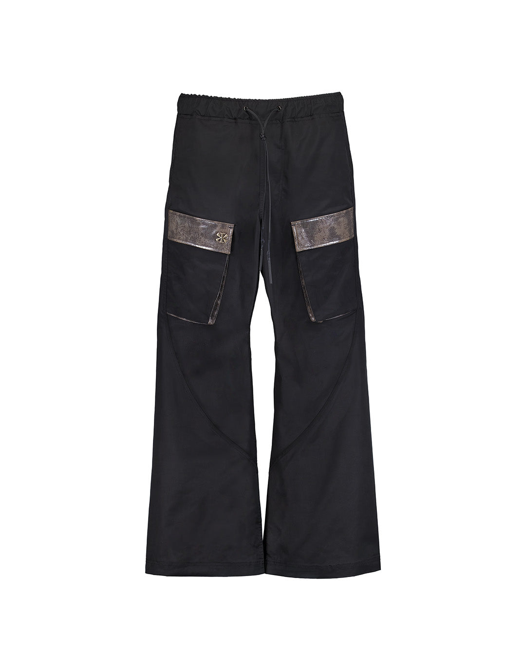 Black solid warp sweat pants by KIMMICK with a relaxed fit, featuring elastic waistband and cuffs for comfortable casual wear.