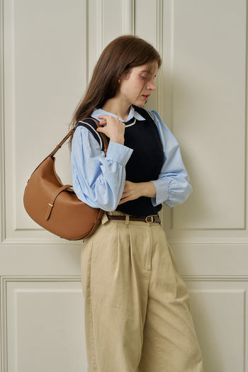 MIULIN Shellie Hobo Bag in camel leather with soft, slouchy design and shoulder strap, stylish and spacious for everyday use.