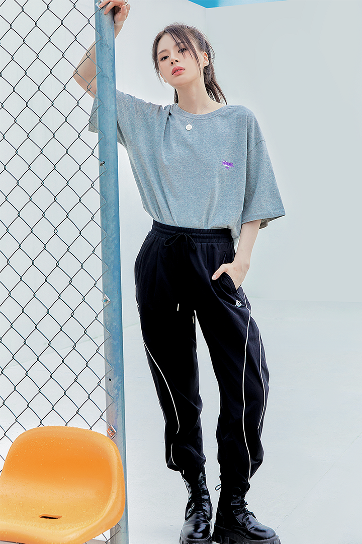 Space Tracking Jogger Pants Black