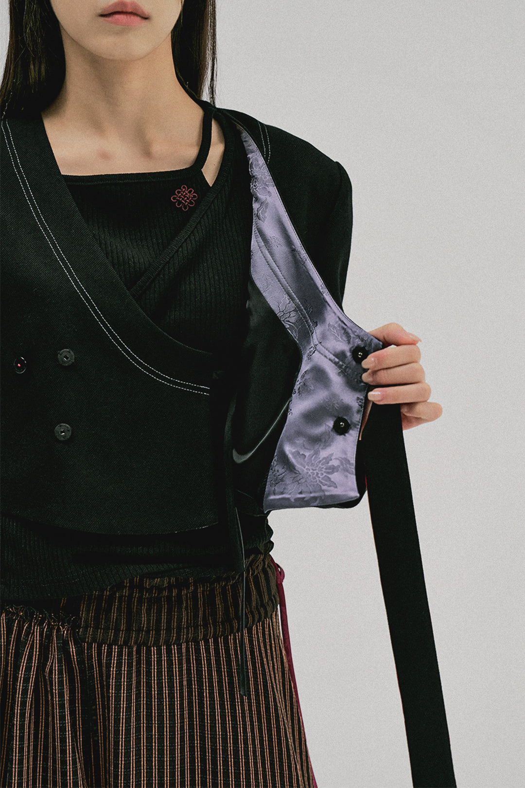 CROMAQUE cropped stitch jacket for women, stylish jackets with a textured stitch design, one-size fits most, casual outerwear.
