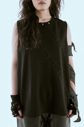 Double Wound Sutured Sleeveless Top Black