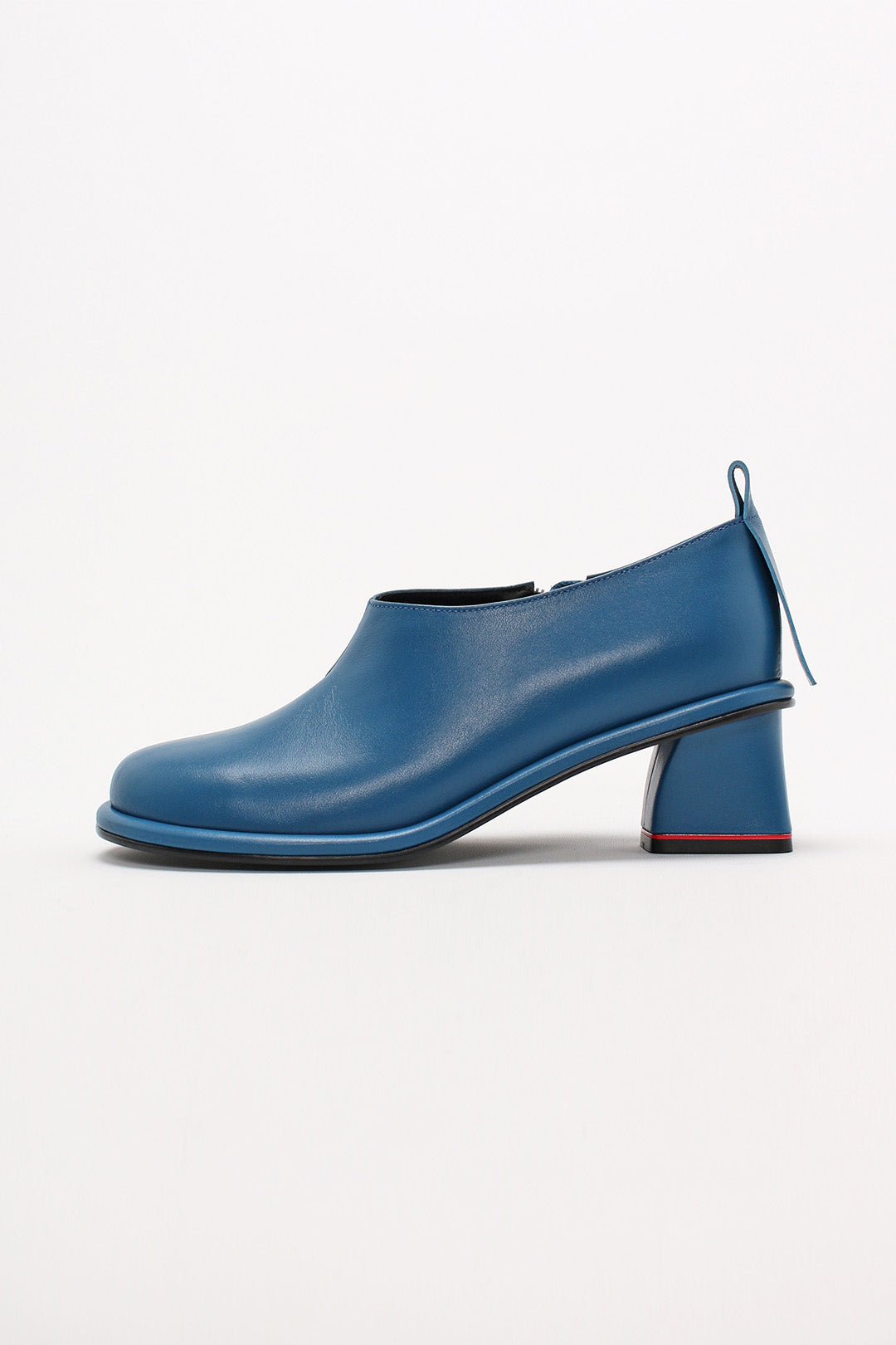 Blue Moon Short Boots by Finoacinque featuring a sleek design and ankle-high cut, perfect for stylish winter wear.