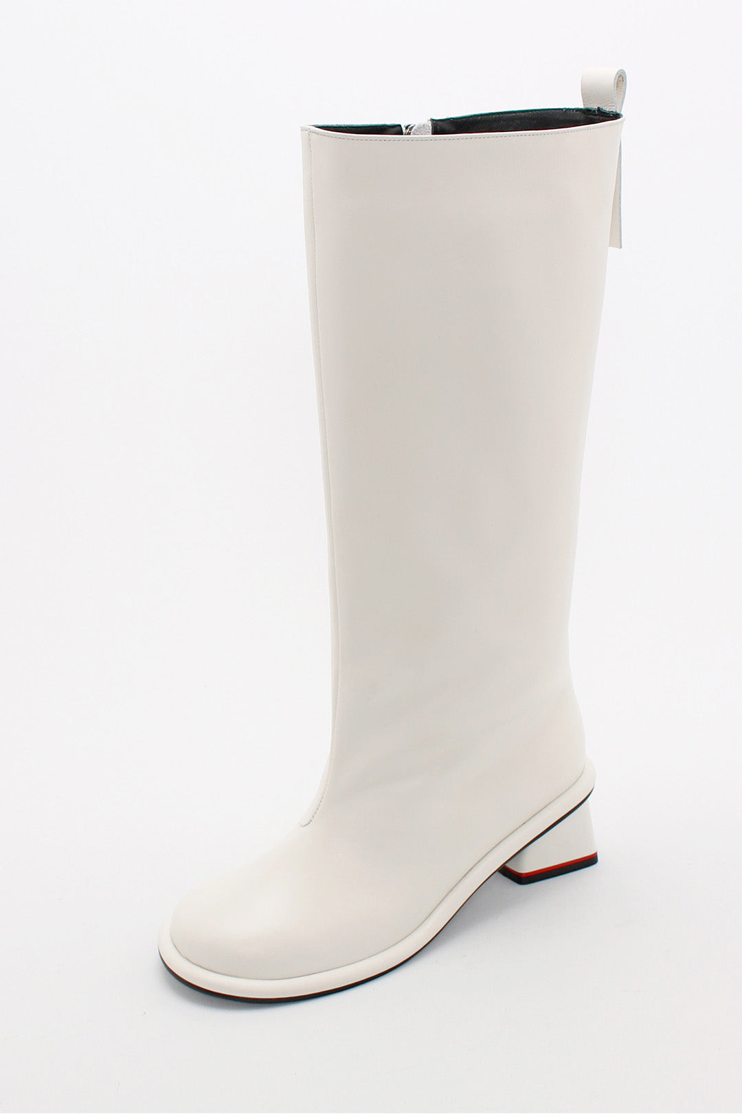 Finoacinque Ivory Moon Long Boots featuring sleek design and knee-high length, perfect for stylish winter or fall outfits.