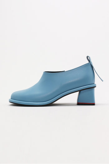 Light blue Moon Short Boots by Finoacinque featuring a sleek, modern design with a rounded toe and stylish ankle height.