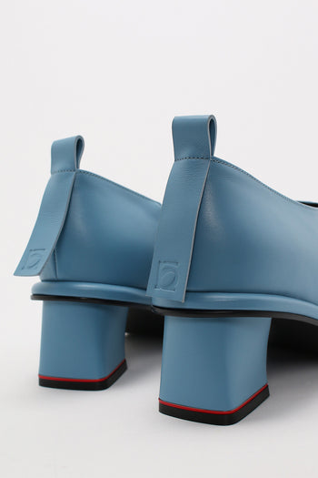 Finoacinque Moon Short Boots in light blue, stylish ankle boots with a sleek design and modern silhouette.