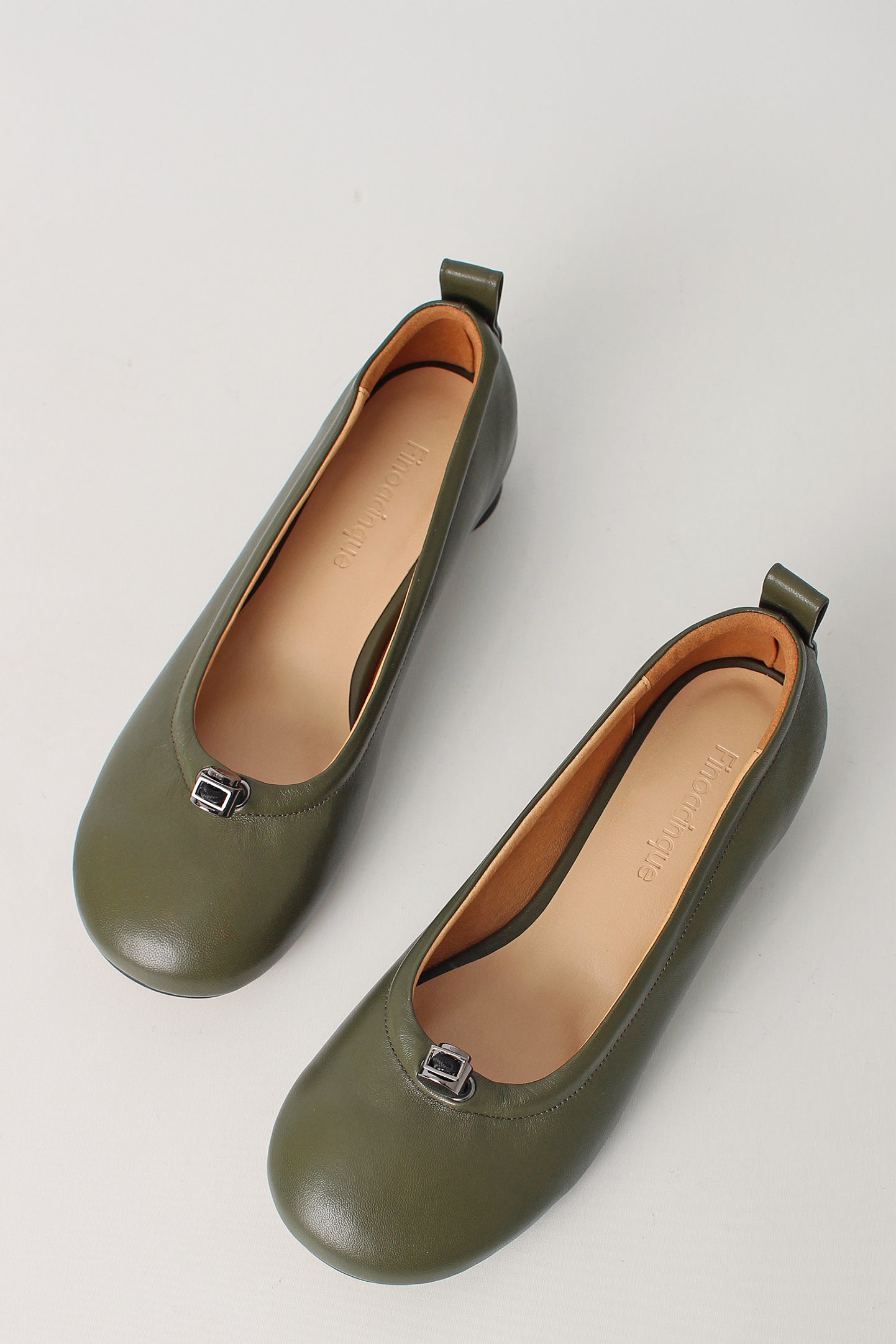 Finoacinque Ngela khaki round toe stopper flat shoes with a sleek, minimalist design and comfortable flat sole.