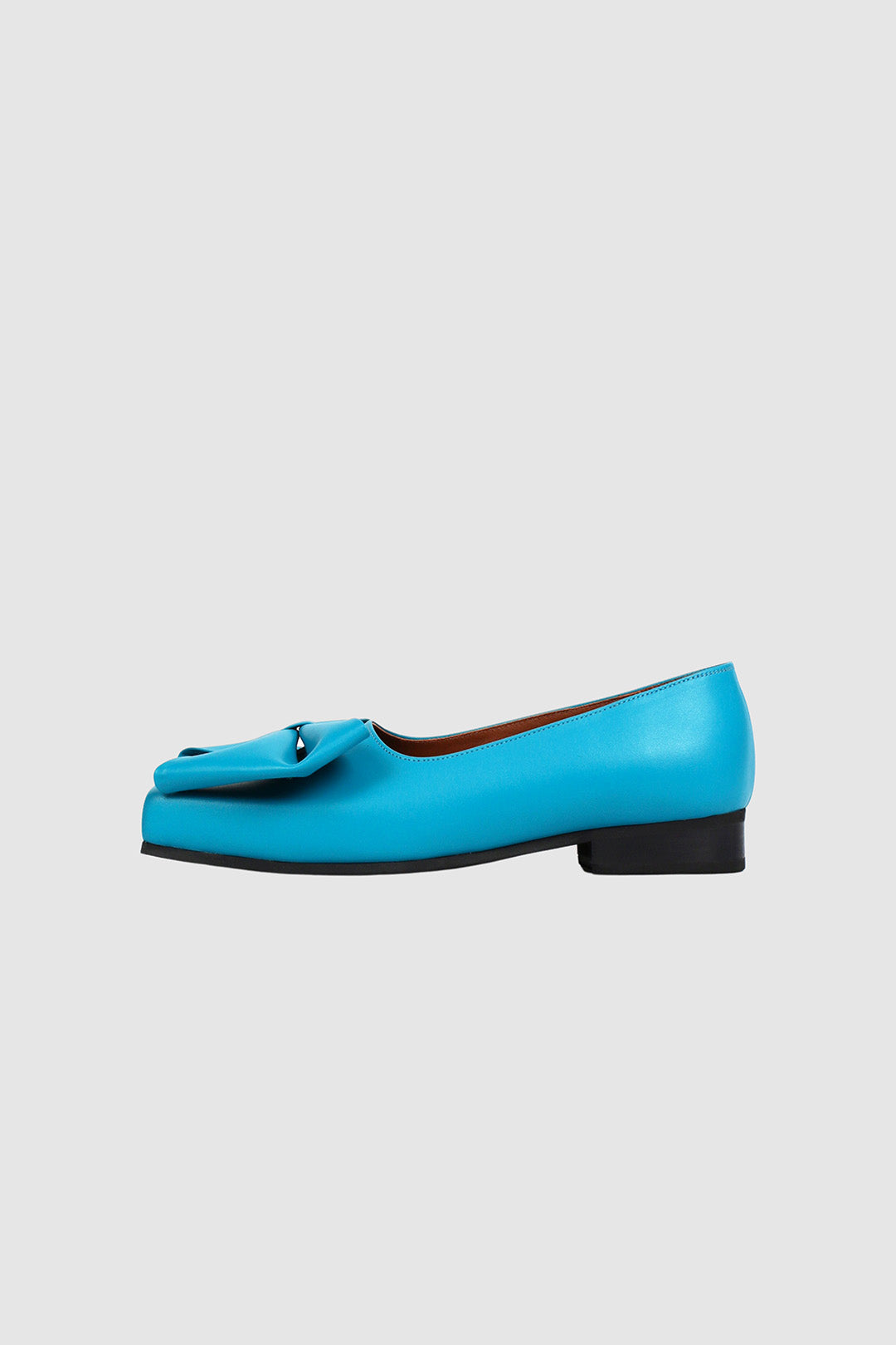Turquoise IA Bow ballerina flat shoes by Finoacinque with a sleek design and bow detail on the toe.