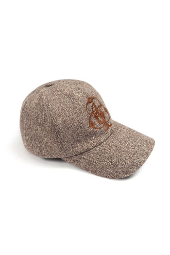 IOEDLE Clover Symbol Weaving Cap, one-size cotton cap with embroidered green clover design, casual and stylish headwear.