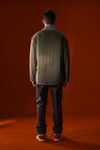 IOEDLE Welcoming Gate Quilted Jacket in olive green, stylish outerwear with a quilted design and warm, comfortable fit.