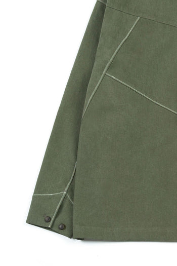 Green diagonal landscape shirt by IOEDLE featuring a vibrant nature-inspired pattern on a casual shirt.