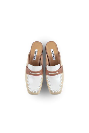 Nuosmiq Puka Bloafers Butter in soft leather, stylish slip-on loafers with a sleek design and comfortable fit.