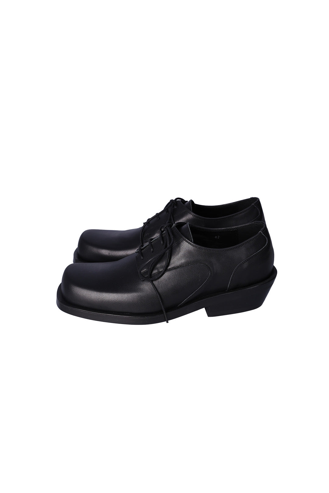Nuosmiq Hardy Derby Black shoe showing sleek black leather upper and classic derby design on a neutral background.