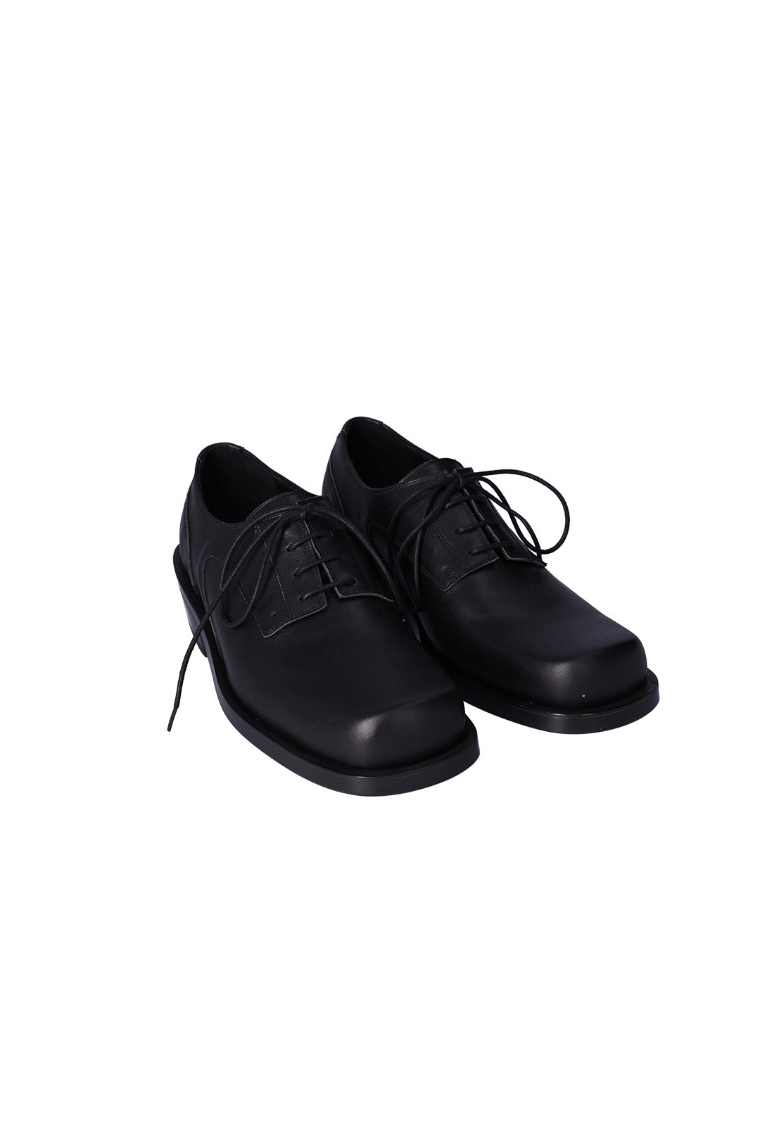 Nuosmiq Hardy Derby Black shoe with sleek black leather finish and classic derby design, displayed on a white background.