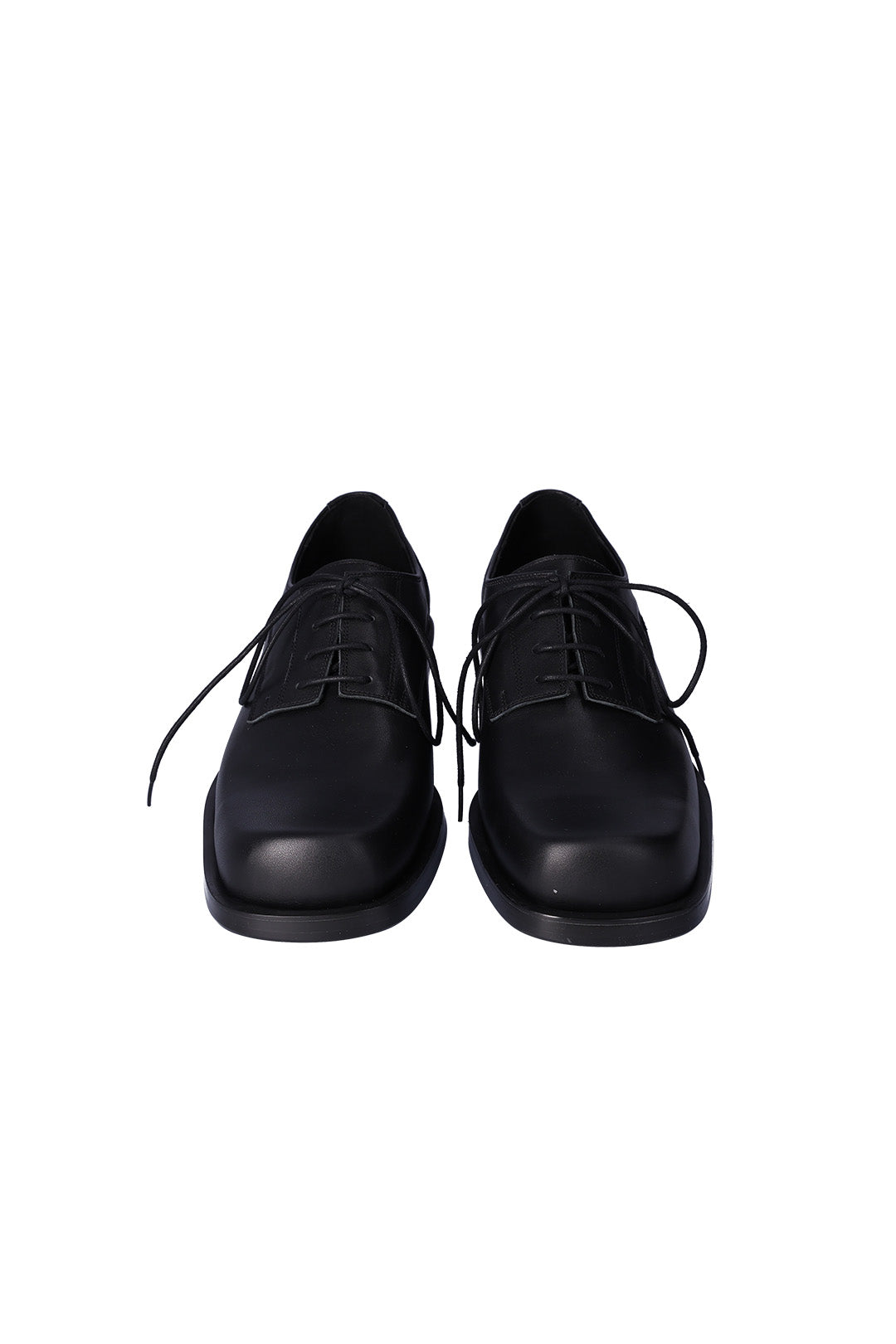Nuosmiq Hardy Derby Black shoe showing sleek black leather upper and classic derby design.