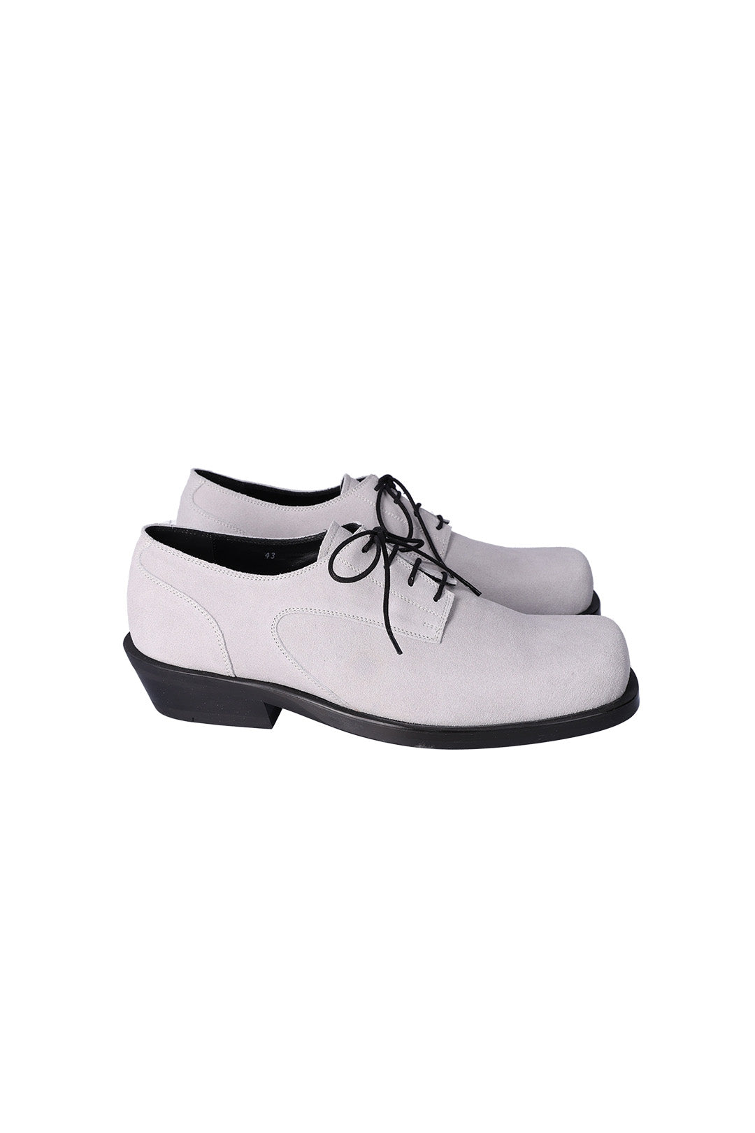 Nuosmiq Hardy Derby Cement Derby shoe showing black leather upper and classic lace-up design.