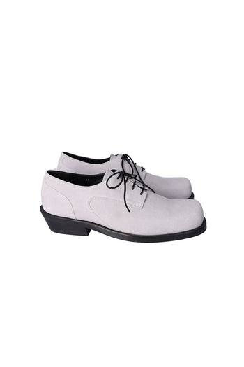 Nuosmiq Hardy Derby Cement Derby shoe showing black leather upper and classic lace-up design.