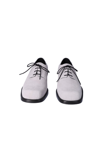 Nuosmiq Hardy Derby Cement Derby shoe with beige suede and brown leather accents, featuring laces and a rugged sole.