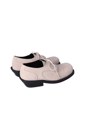 Nuosmiq Hardy Derby in Light Beige, stylish men's derby shoe with smooth leather finish and classic design.