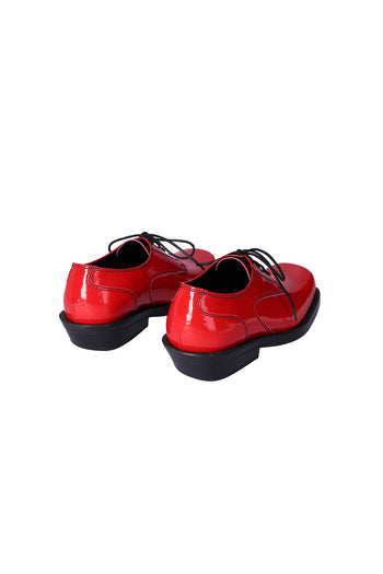 Nuosmiq Hardy Derby Red derby shoe with red leather upper and stylish design.