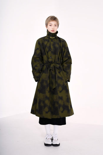 Khaki Fog Washing Trench Coat by Phenomenon Seeper, stylish jacket with a fog-washed finish and classic trench design.