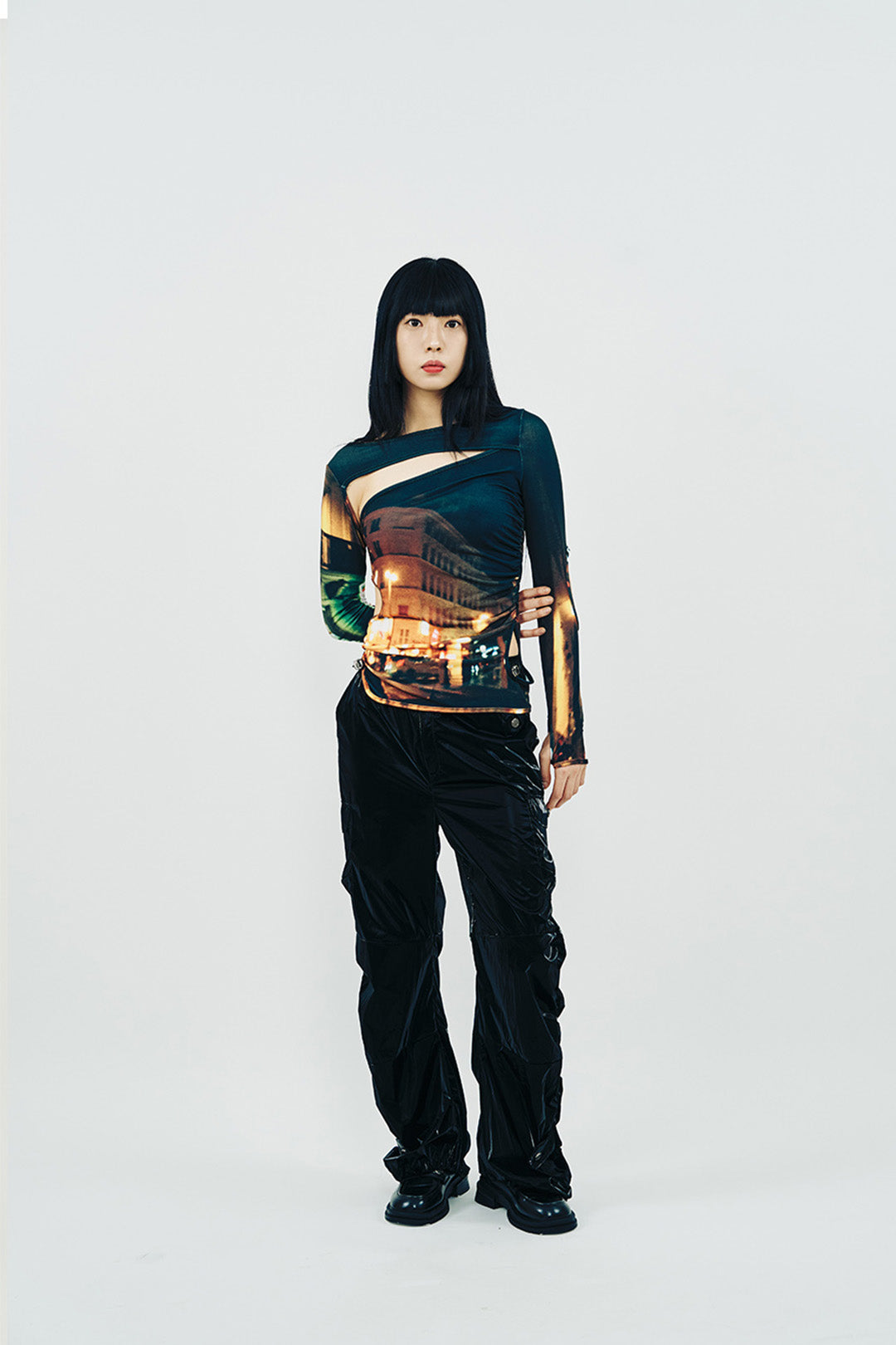 Navy Hole Shirring T-Shirt by Phenomenon Seeper, featuring unique shirring details and a casual fit for stylish comfort.