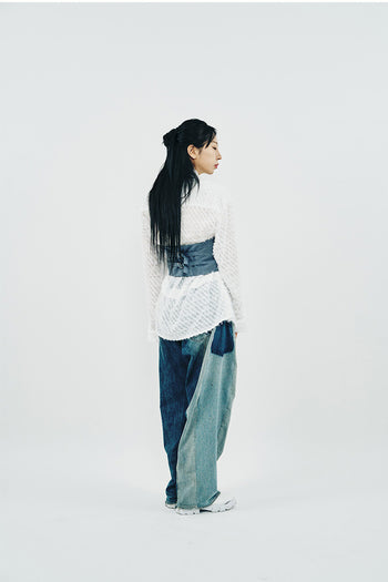 White Taseel Fly shirt by Phenomenon Seeper, featuring a casual design and one-size fit, shown in this image.