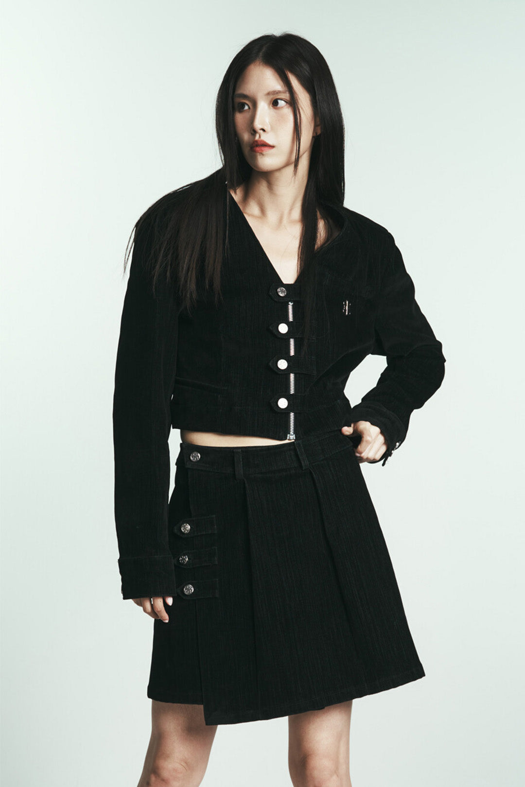 Phenomenon Seeper denim velvet skirt, one size, stylish casual skirt with a soft velvet and denim blend, visible stitching and fit details.