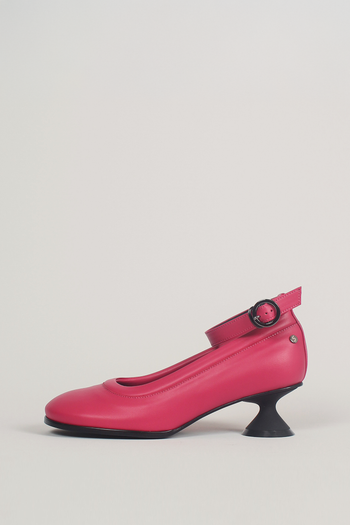 Uhjeo Hourglass Middle Heel Strap Pumps Fuchsia Pink