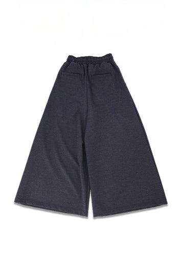 Reculer Maximal Wide Charcoal bottoms, one-size, showing relaxed fit and soft charcoal-colored fabric on a flat surface.