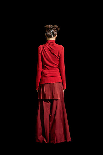 Reculer red cowl string draped T-shirt, casual shirt with a unique colouration, one-size fit, stylish and comfortable.