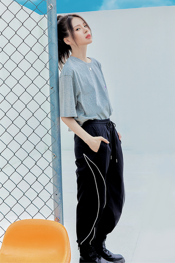 Black TM3 Space Tracking Jogger Pants, stylish men's bottoms with a comfortable fit and modern design.