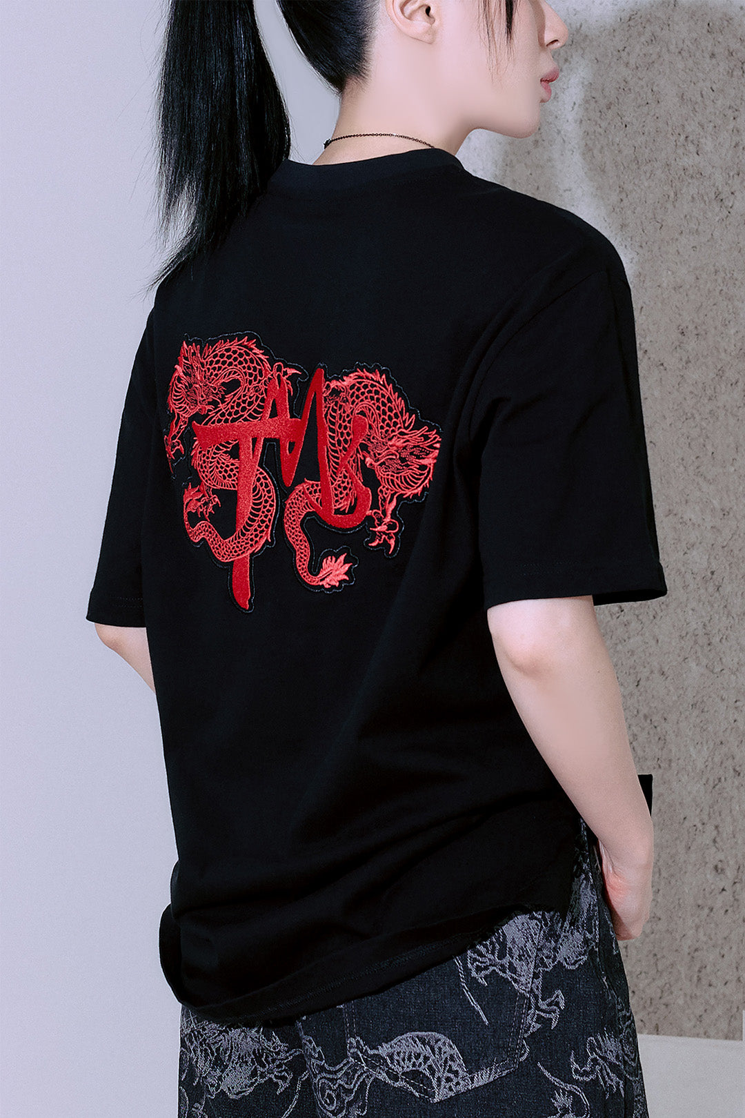 Black TM3 Ghost Red Dragon embroidered oversized unisex T-shirt with back embroidery, featuring bold dragon design and relaxed fit.