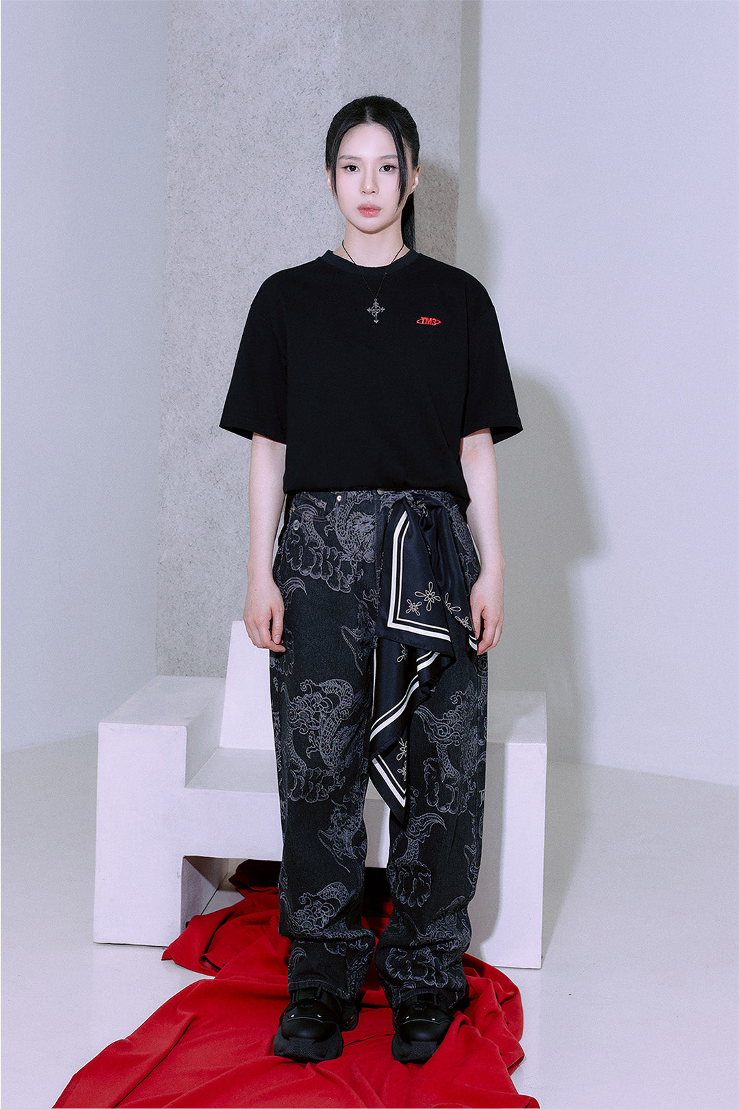 Black TM3 Ghost Red Dragon embroidered oversized unisex T-shirt with back embroidery, featuring bold dragon design.