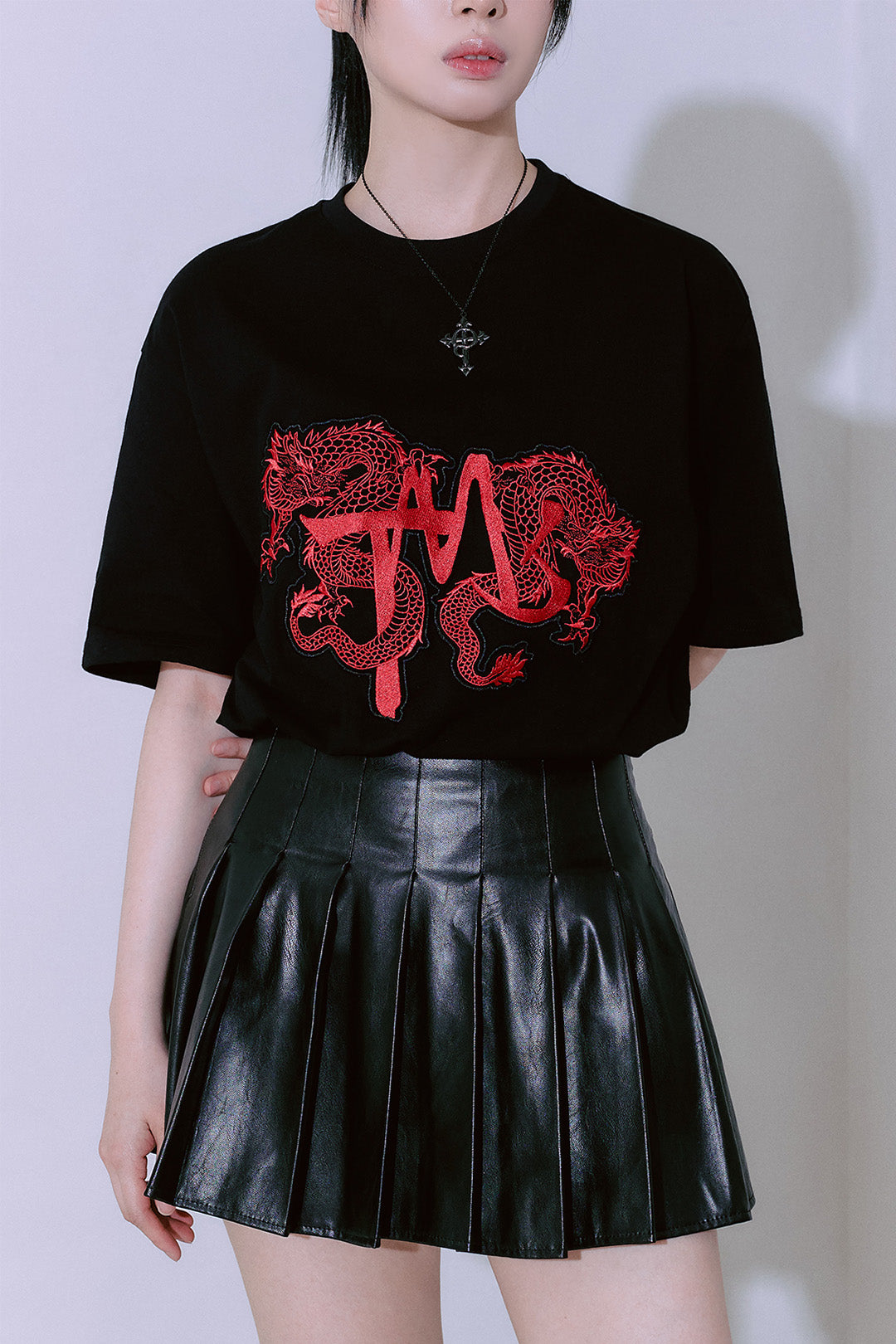 Black TM3 Ghost Red Dragon Yongmun oversized unisex T-shirt with embroidered design featuring a red dragon on the front.
